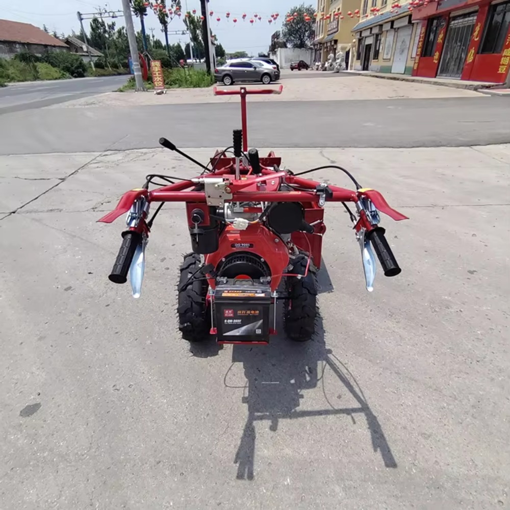 حصادة ذرة صغيرة، آلة حصاد الذر - مراجعة Combine Harvester Mini وسعره